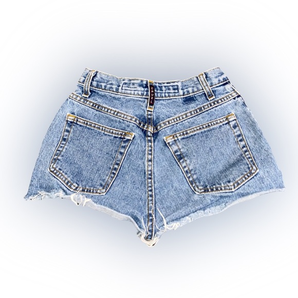 Cruel Girl Pants - CRUEL GIRL HIGH-WAIST DENIM SHORTS // SIZE 0🩵
